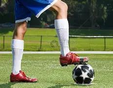 莱万多夫斯,基在诺坎普,球场首开纪,千亿球友会平台,千亿球友会官方网站,千亿球友会登录入口,千亿球友会app下载